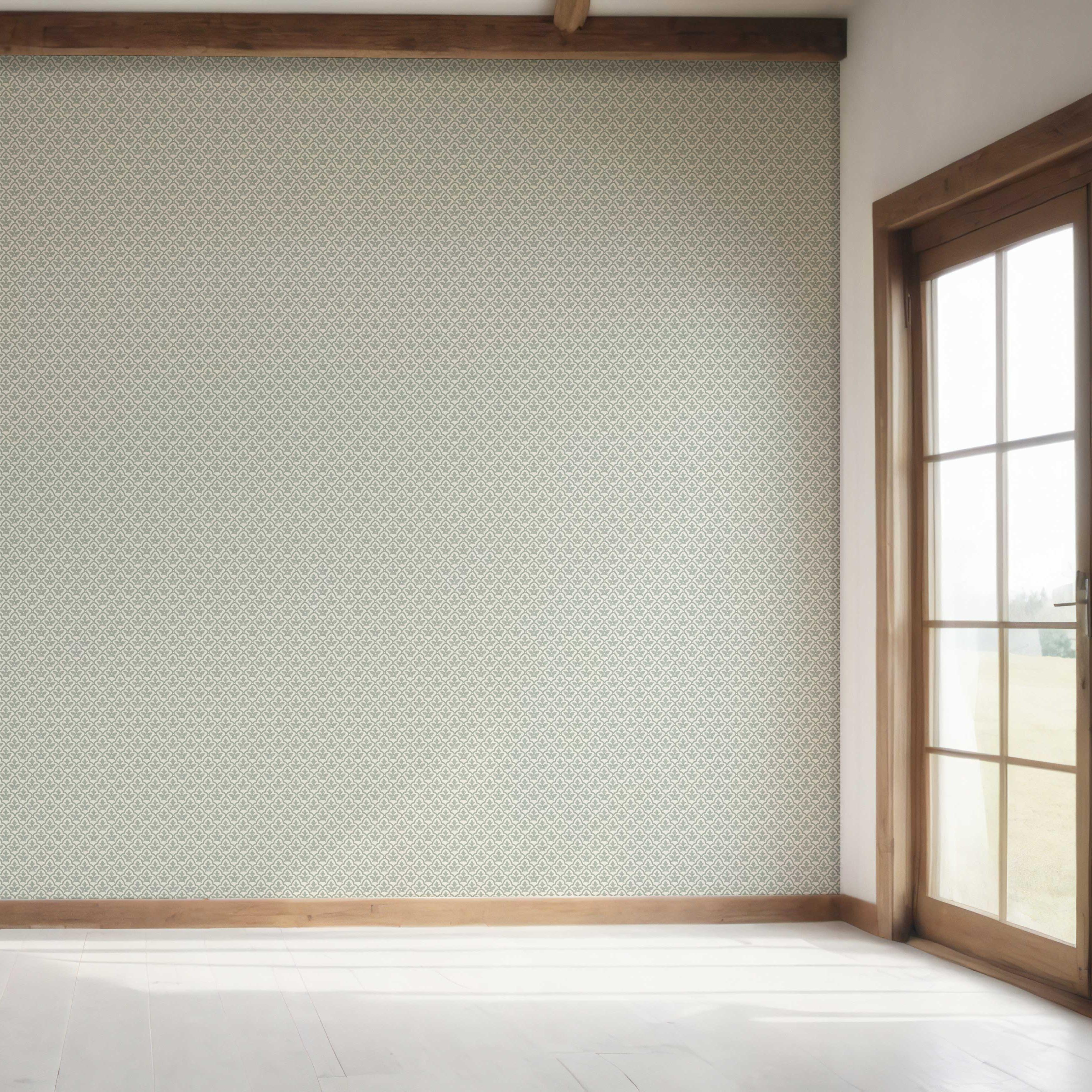 Neutral-Toned Small Floral Lattice Bedroom Wallpaper (Sage Gray/ White)