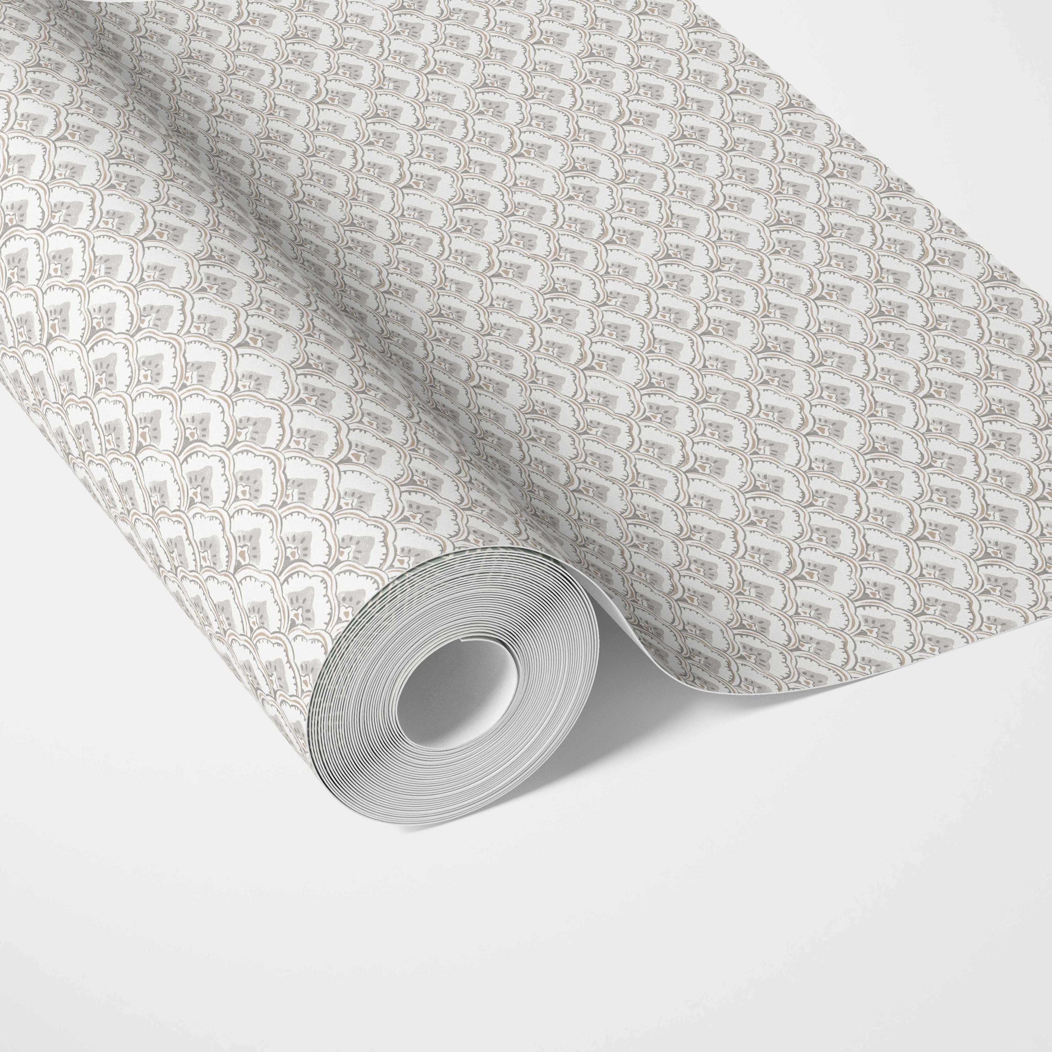 Small-Scale Floral Lattice Traditional Wallpaper (Gray/ White)