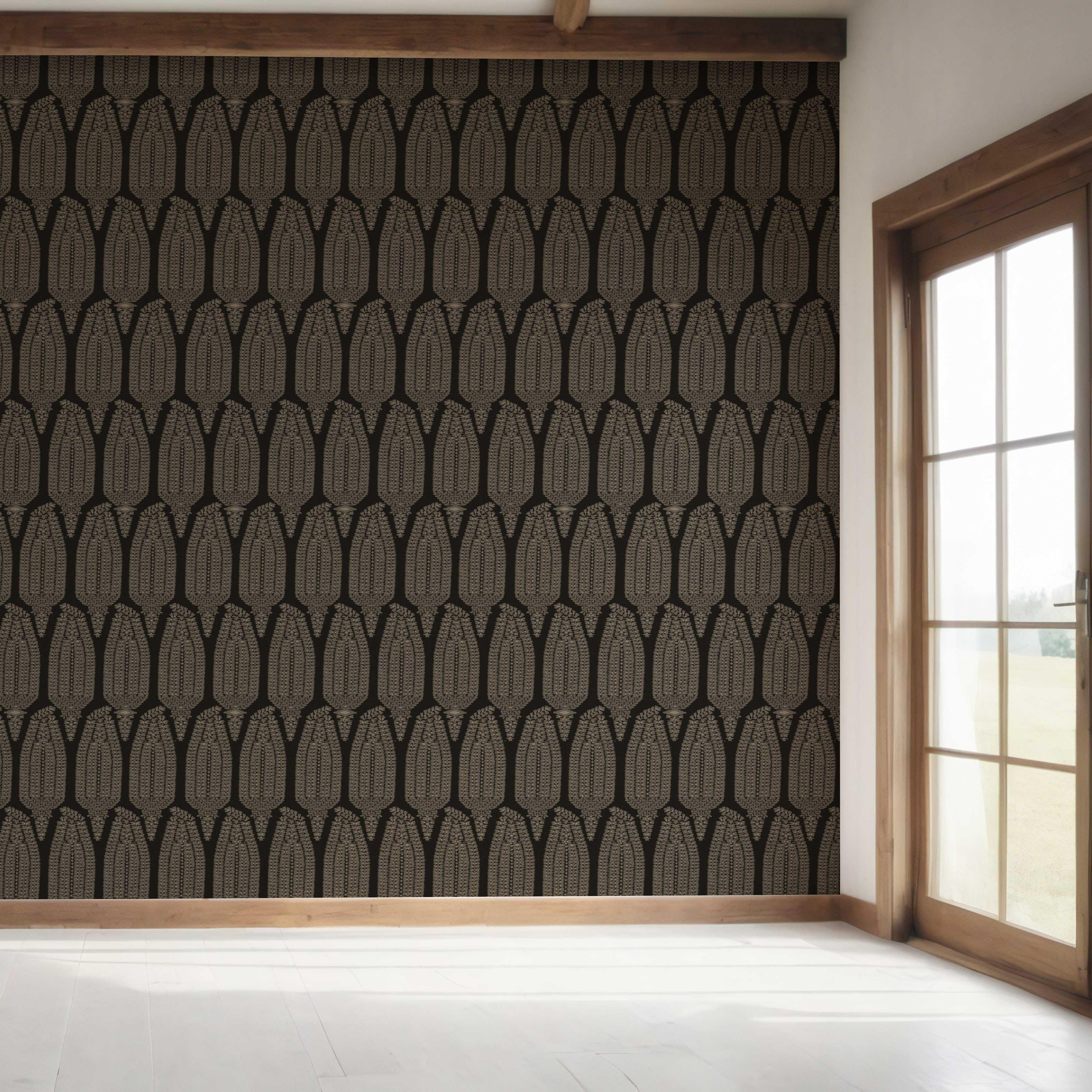 Neutral Paisley Floral Bedroom Wallpaper Sample (Black/ Beige)