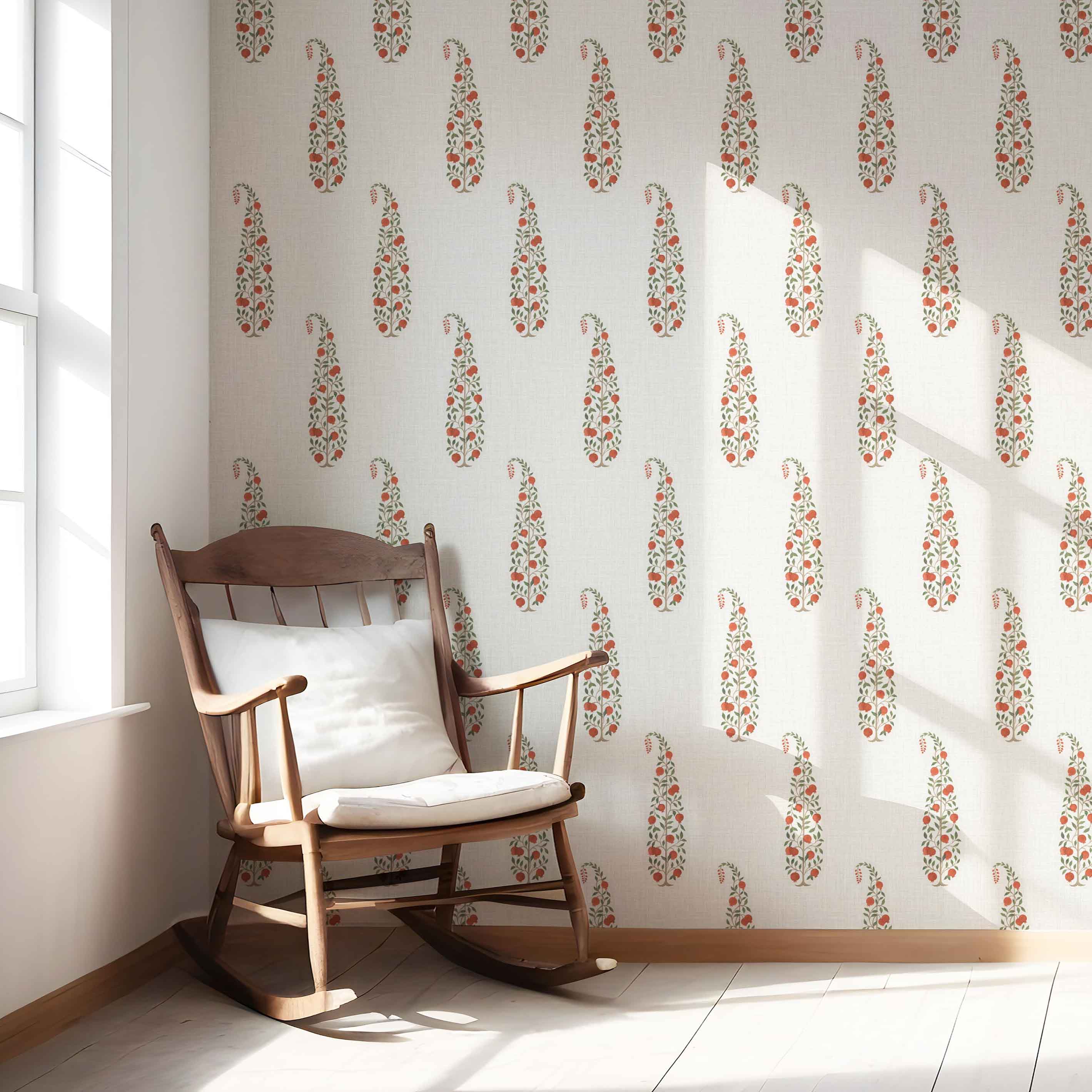 Ethnic/ Vintage-Inspired Floral Paisley Kitchen Wallpaper (Red/ Green/ Off-White)