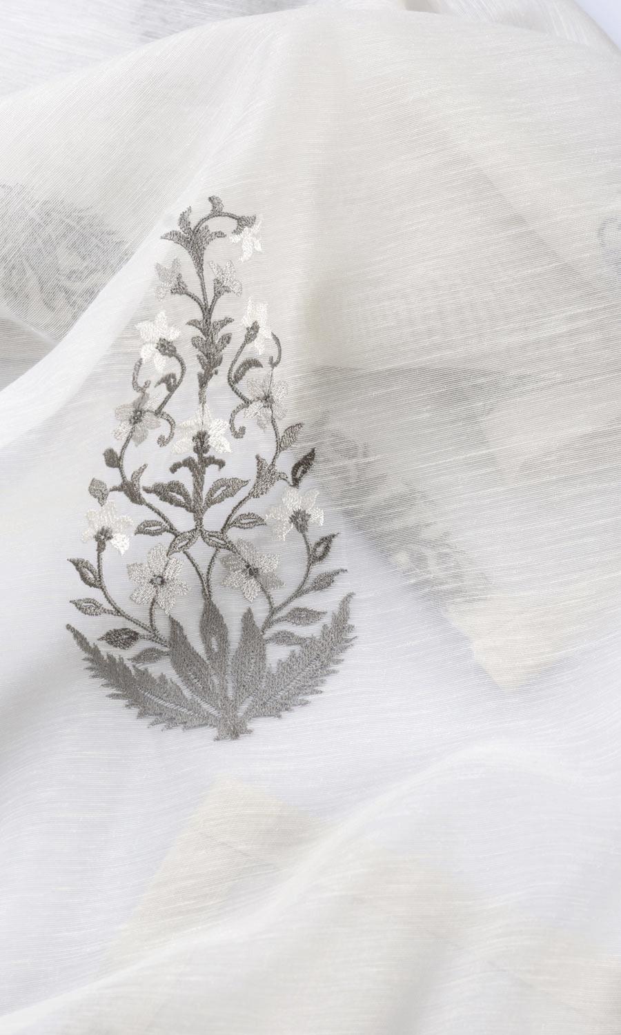 Patterned / Printed / Floral / Paisley / Damask Window Treatments Fabric Sample