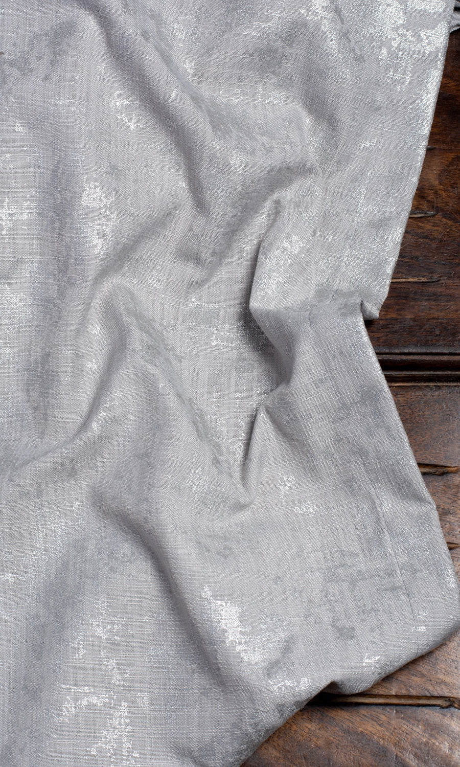 Metallic Abstract Print Window Treatments Fabric Sample (Silver)